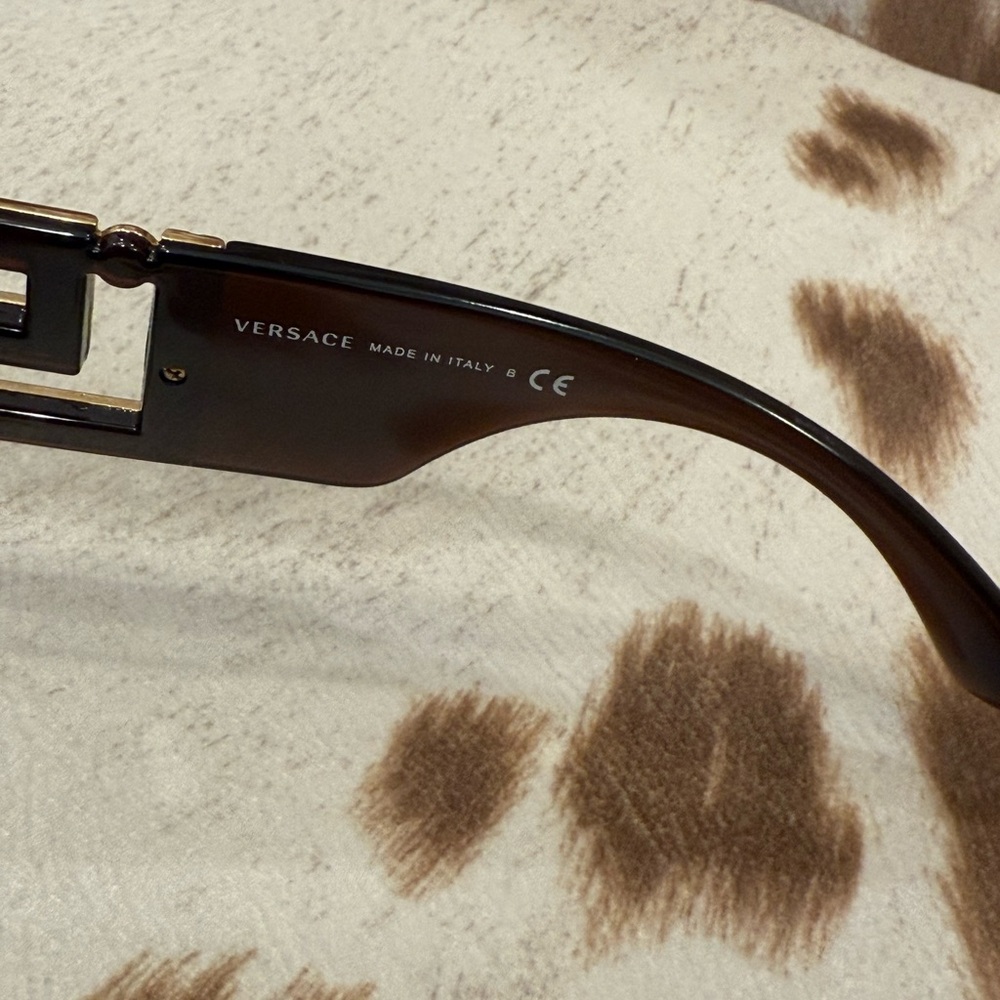 Versace Tortoise Shell Sunglasses - Picture 5 of 7